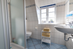 whg_1_badezimmer_01